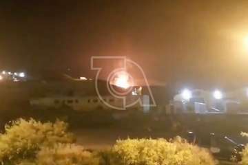  Pavoroso Incendio de una nave industrial en Jinámar (Telde)/TA.